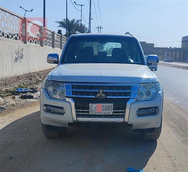 ميتسوبيشي باجيرو 2014 للبيع في العراق - النجف